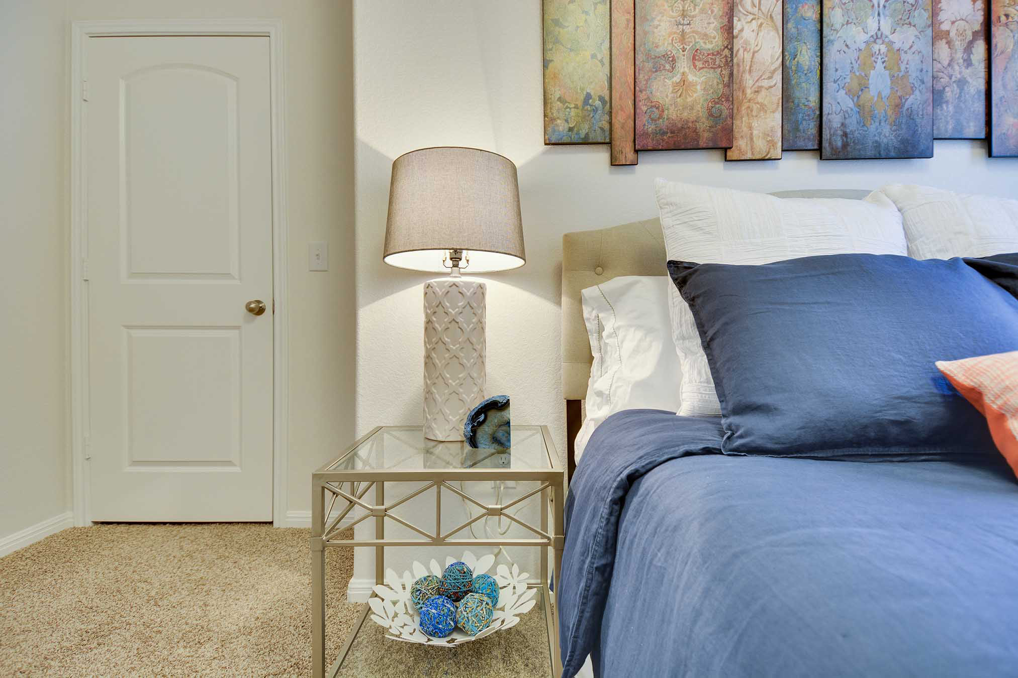 Guest room home design ideas