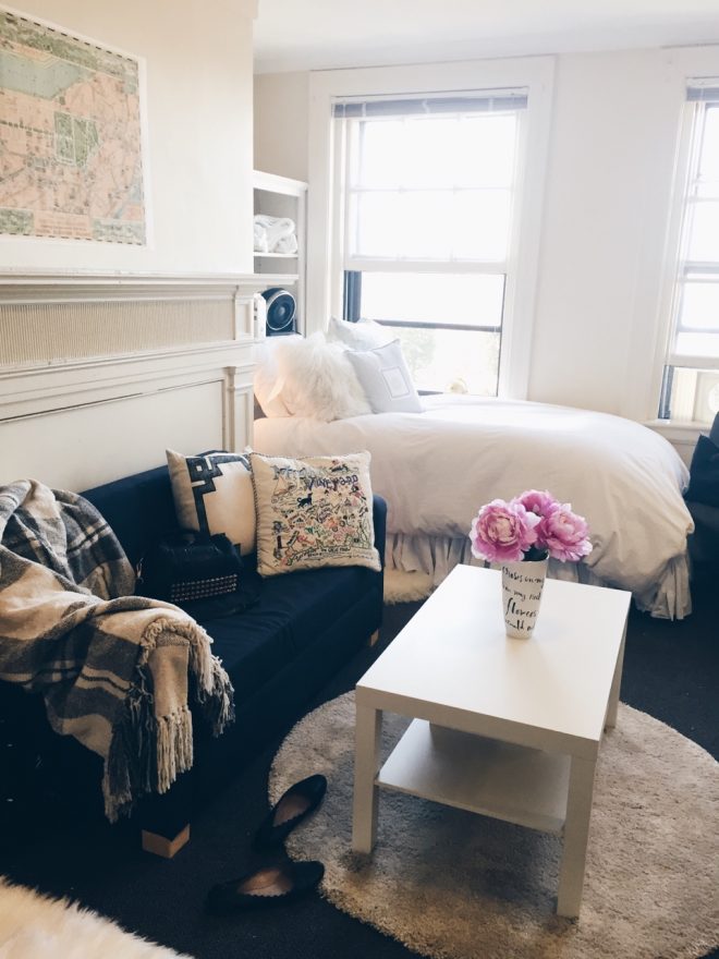 3 Decorating Tips to Make Your College Dorm Room Feel Bigger | Havenly ...