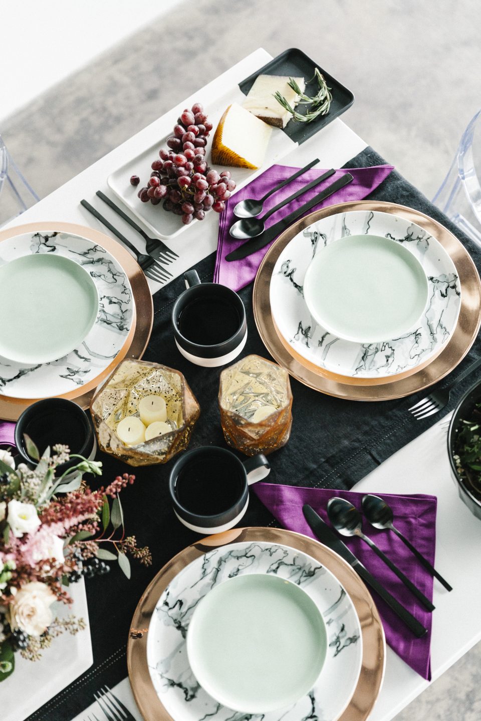 5 Tips For Styling A Modern Holiday Table | The Havenly Blog | Havenly ...