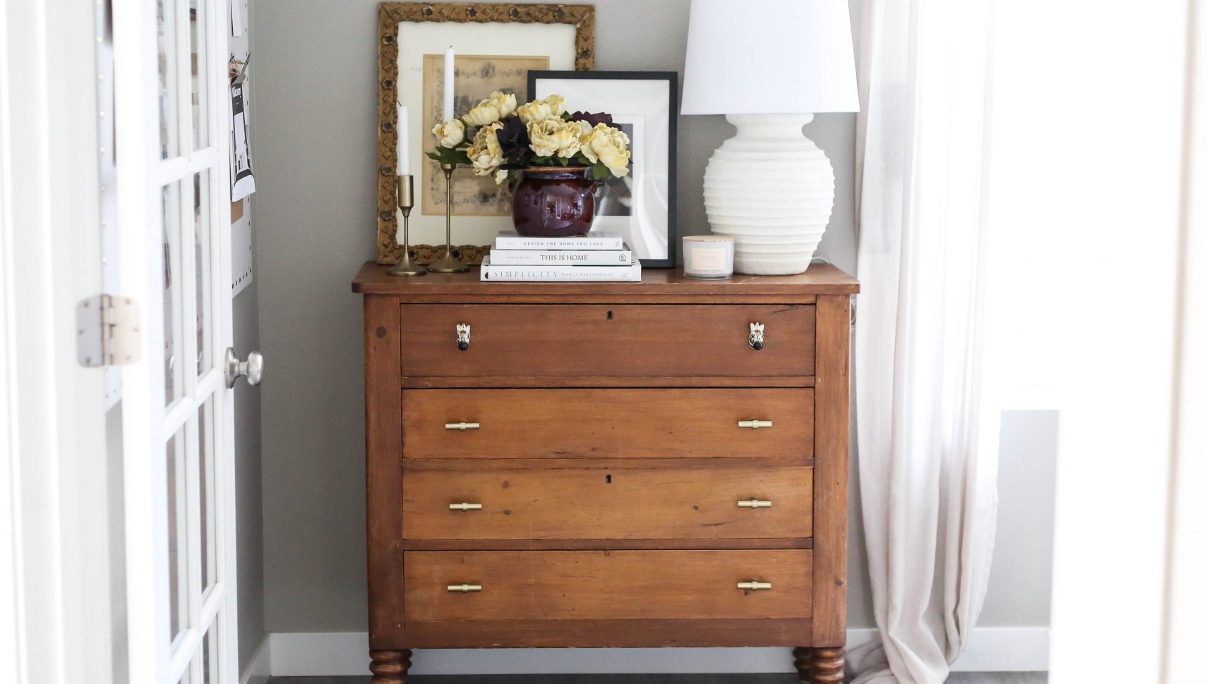 How to style vintage decor