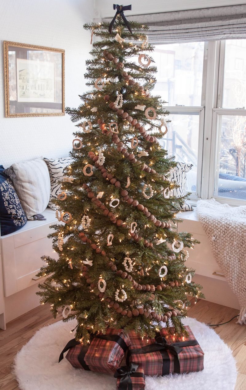 christmas tree decor