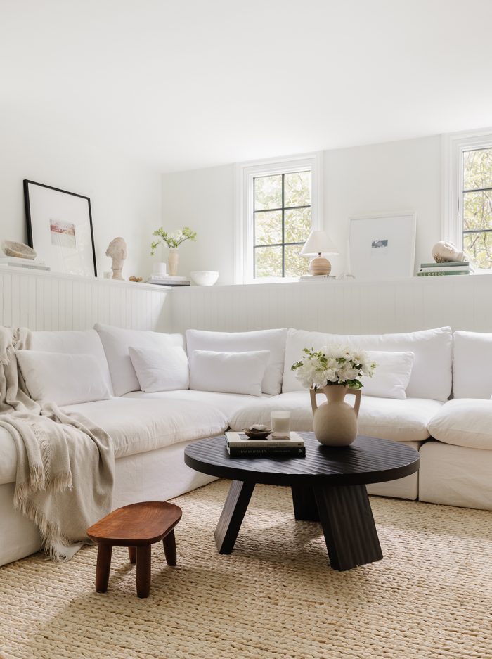 2022 interior design trends | organic modern living room