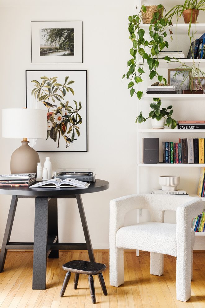 Why The Wooden Stool Is a Designer-Loved Accessory | Havenly | Havenly ...