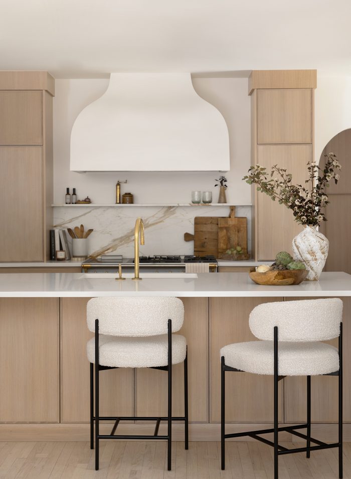 IDEA FILE: Tips For the Perfect All White Kitchen - CR