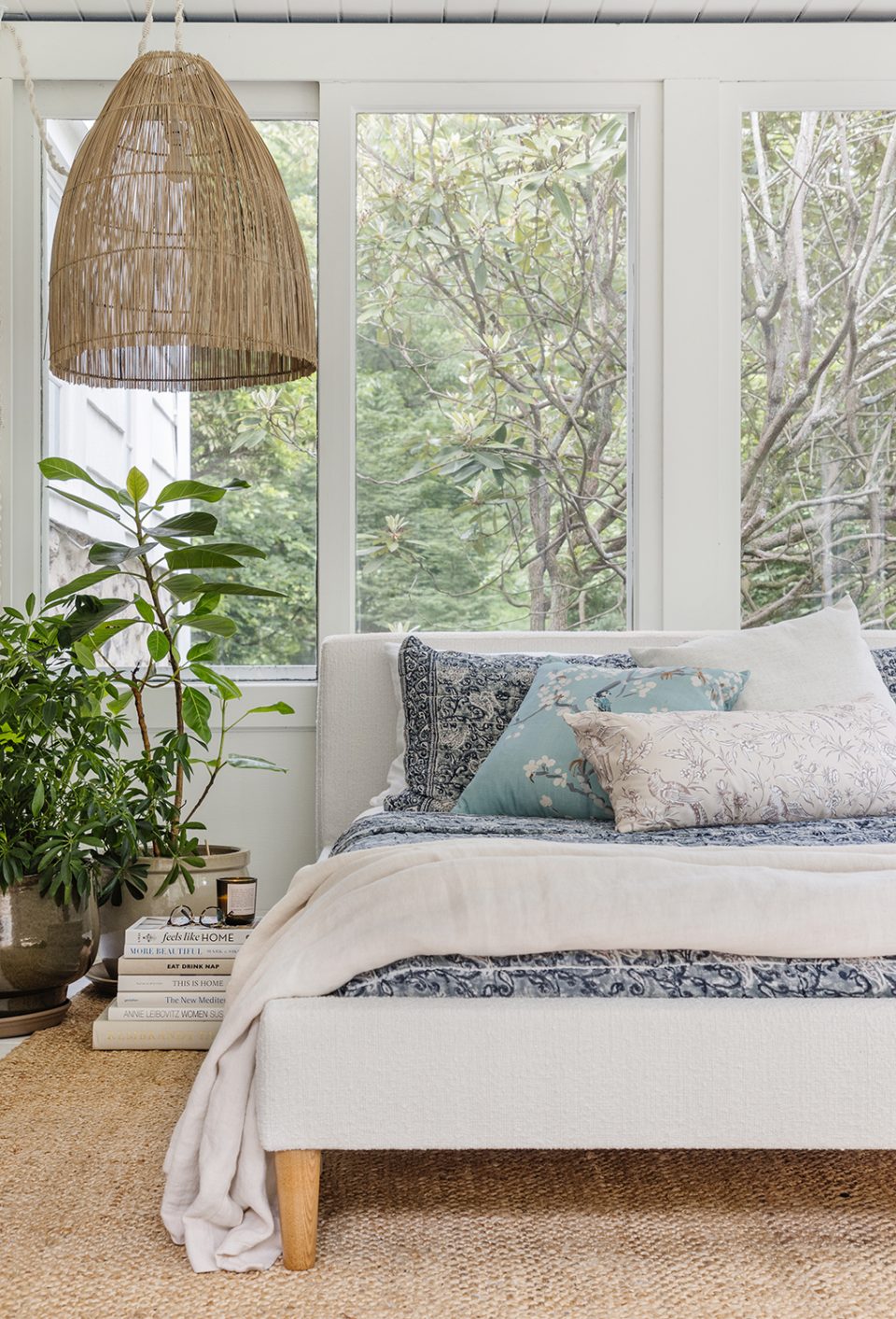 11 Serene Earthy Bedroom Ideas For a Calm Space Havenly Havenly