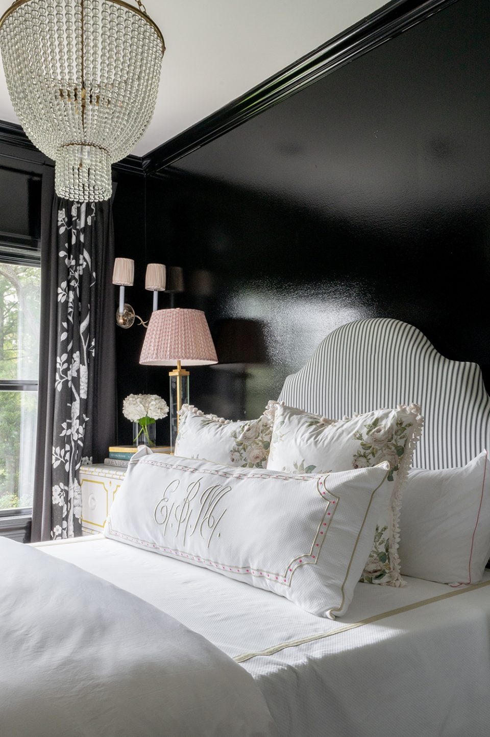11 Preppy Bedroom Ideas From Interior Designers | Havenly | Havenly ...